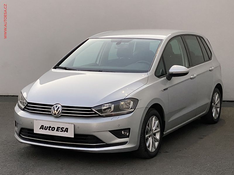Volkswagen Golf Sportsvan (2015) 1.2 TSi, Lounge, AT - fotka 3 z 17