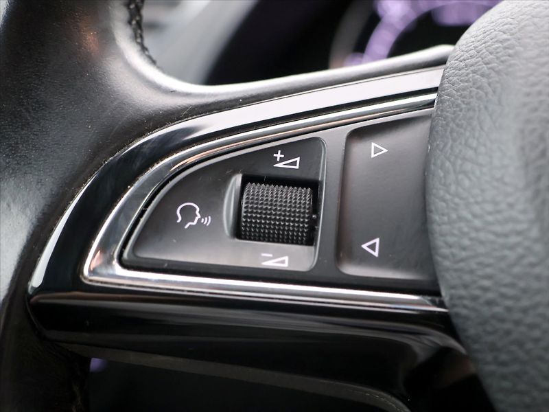 Škoda Superb 2.0 TDI 110kW Style Bi-Xenon - fotka 22 z 38