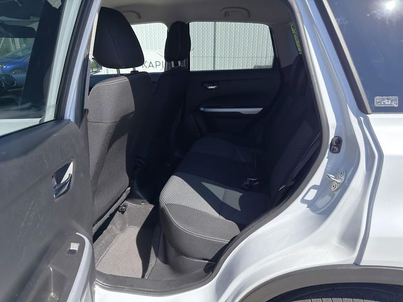 Suzuki Vitara 1.6i 88 kW 4x4 servisní knížka - fotka 7 z 20