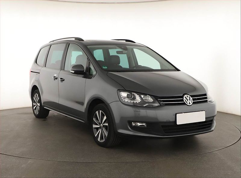 Volkswagen Sharan (2019) 2.0 TDI BMT, Automat, 7 míst - fotografie inzerátu