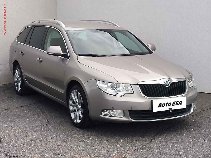 Škoda Superb (2010) 2.0TDi 4x4, ČR, Elegance - fotografie inzerátu