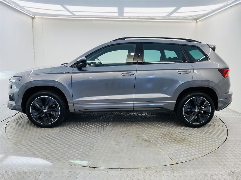 Škoda Karoq 1,5 TSI 110kW DSG SportLine - fotka 3 z 23
