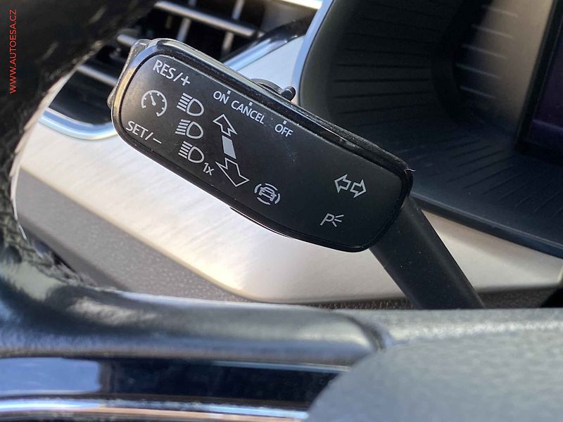 Škoda Kamiq (2020) 1.0 TSi, Style, DSG, kůže, TZ - fotka 13 z 20