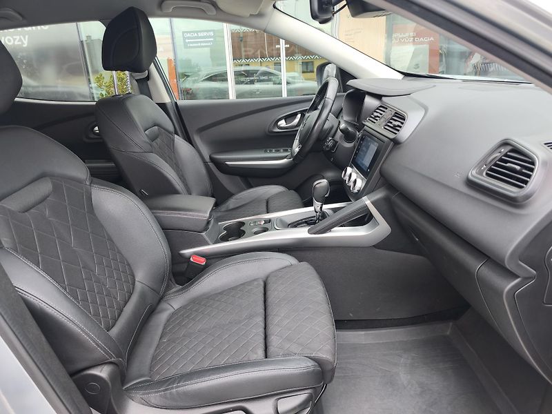 Renault Kadjar 2019 ČR 1.3TCe 117kW EDC - fotka 19 z 37