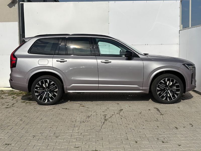 Volvo XC90 Plus Dark T8 299kW - fotka 5 z 27