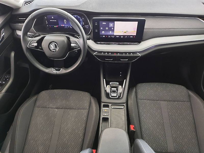 Škoda Octavia (2023) Style Combi 2.0 TDI (110kW/150 - fotka 5 z 27