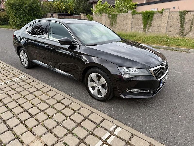 Škoda Superb (2020) 2.0 /110kW - fotka 15 z 19