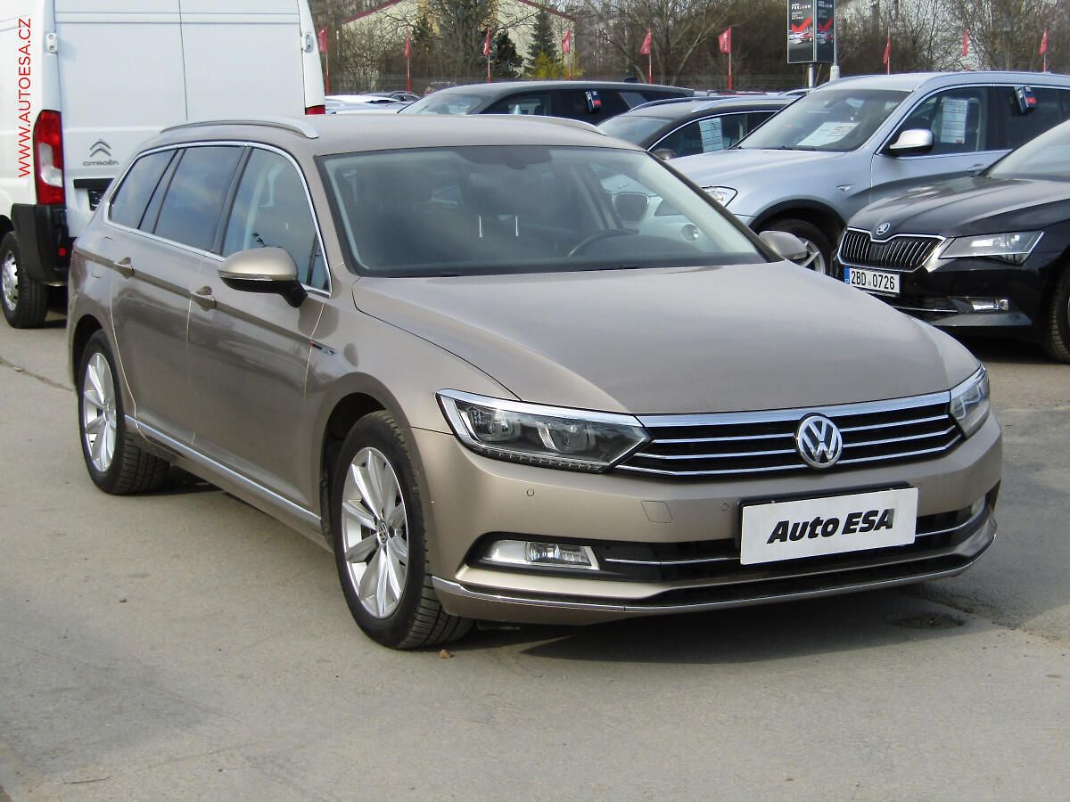 Volkswagen Passat 2.0 TDi, ČR, Highline, DSG