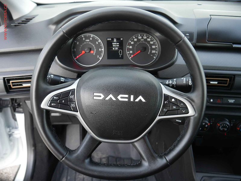 Dacia Sandero (2025) 1.0 TCe, 1.maj,ČR, LED, AC - fotka 14 z 17