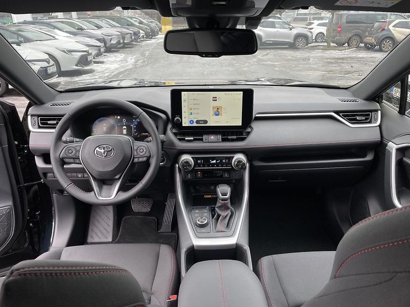 Toyota RAV4 2.5 Plug-in Hybrid ODBĚR 10/26 - fotka 16 z 34