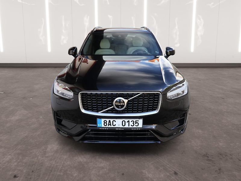 Volvo XC90 (2020) B5 AWD R-Design - fotka 6 z 26