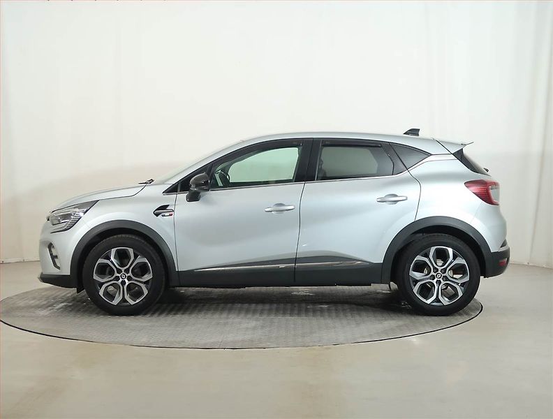 Renault Captur (2023) Limited 1.3 TCe, Kůže, Navi - fotka 3 z 16