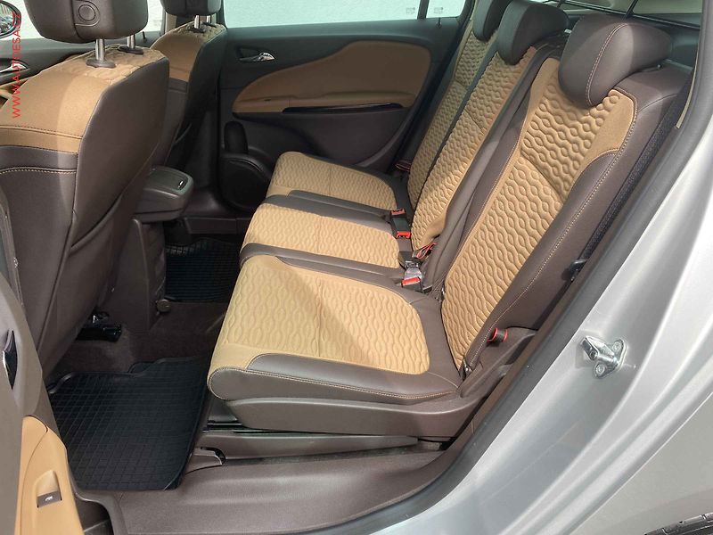Opel Zafira (2014) 1.6 CDTi, 1.maj, AC, TZ, navi - fotka 10 z 17