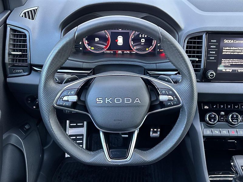 Škoda Karoq (2025) 2.0 TSI 4x4 DSG Sportline - fotka 6 z 37