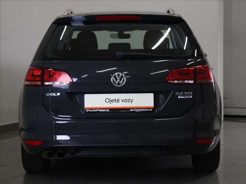 Volkswagen Golf 2,0 TDi 110kW DSG Highline ČR - fotka 4 z 18