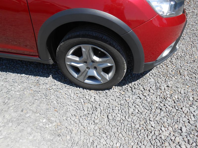 Dacia Sandero STEPWAY,LPG,KLIMA,LED,KAMERA! - fotka 12 z 44