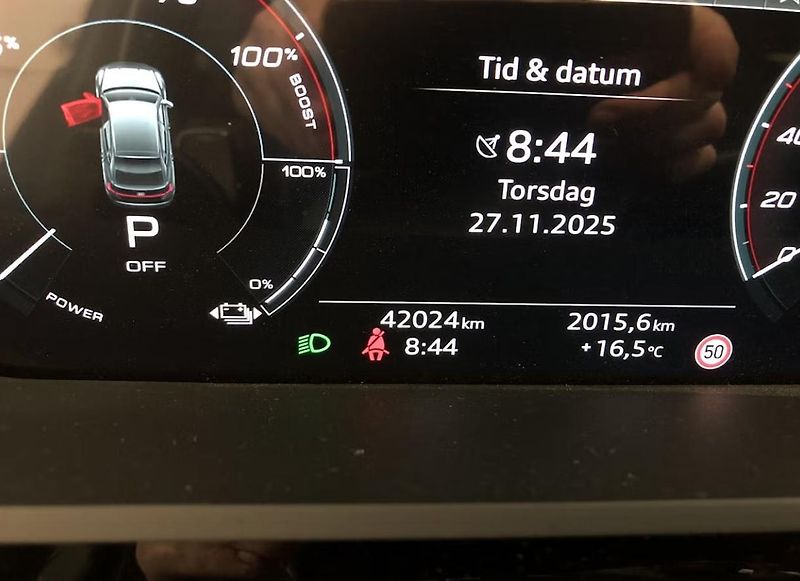 Audi Q8 e-tron 55 Sportback Q 360 Matrix Pano - fotka 11 z 12