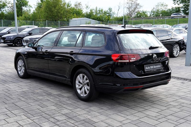 Volkswagen Passat (2020) B8 2.0TDi 90kW DSG - fotka 4 z 45
