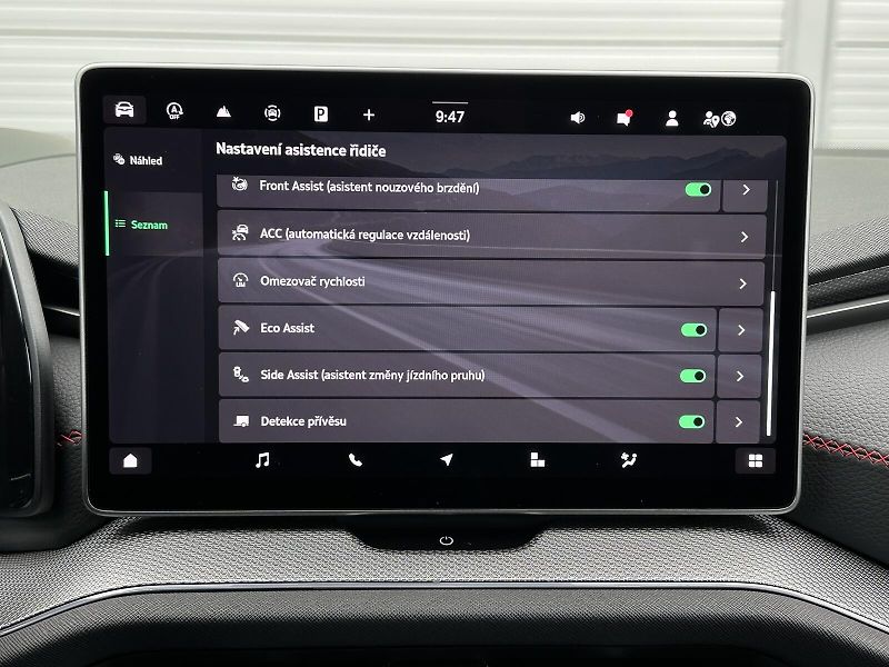 Škoda Kodiaq RS DSG 4x4 265PS Matrix-LED He - fotka 26 z 37