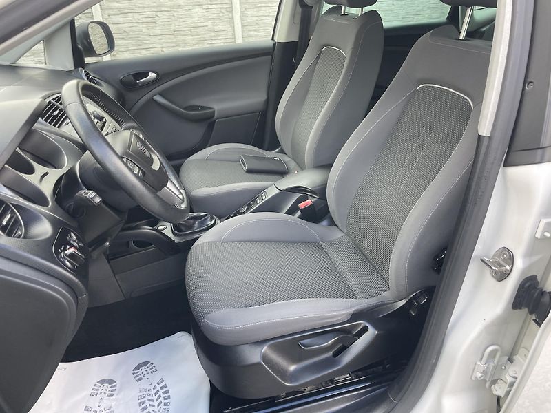 Seat Altea 1.6TDi 105PS XXL ECOMOTIVE TOP - fotka 100 z 189