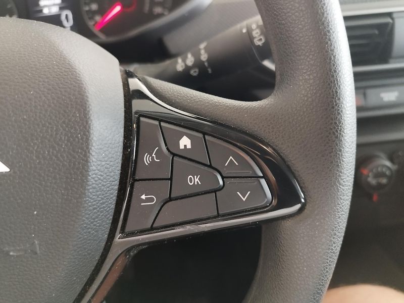 Dacia Sandero (2023) 1,0i,67KW,LPG,KLIMA,naj.15tkm - fotka 19 z 26