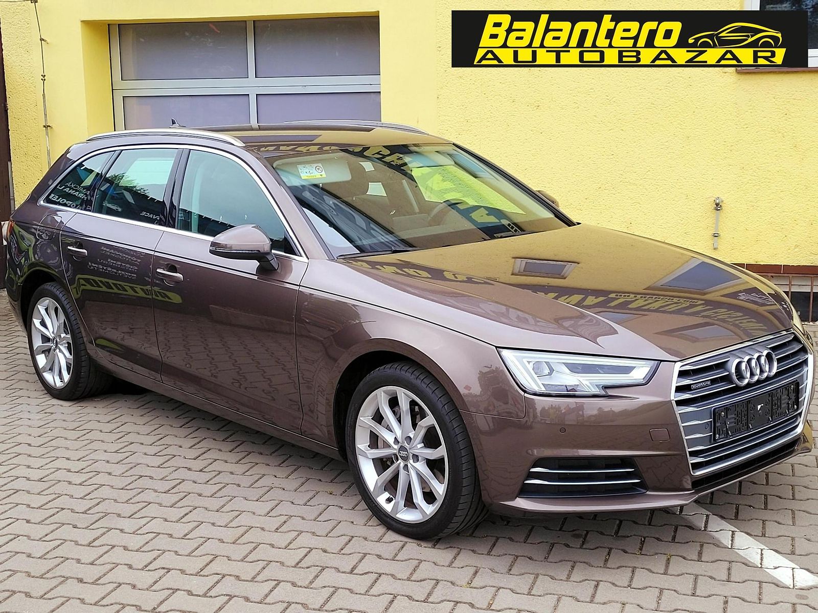 Audi A4 TDi S-tron 140kW Quattro,CZ   