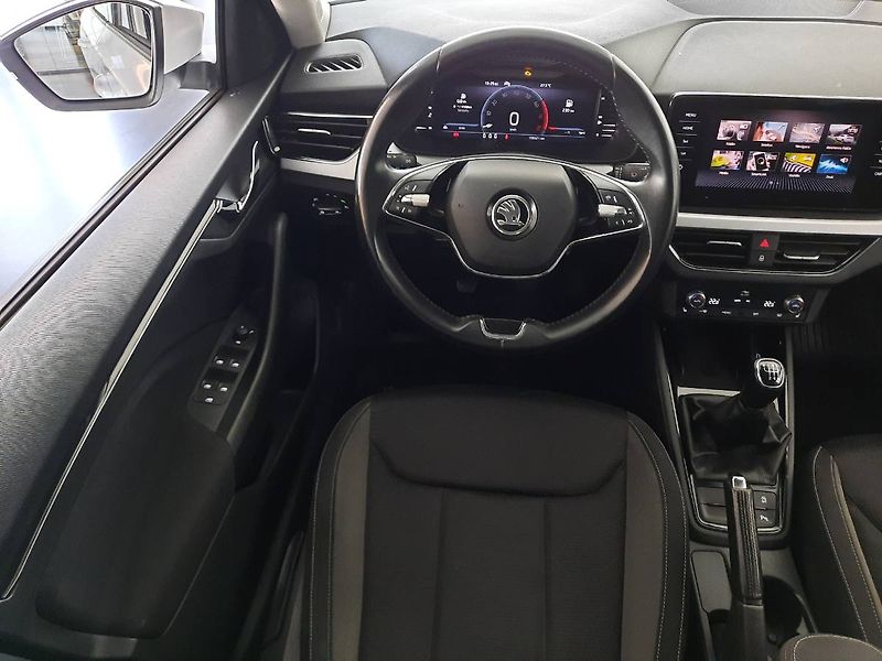 Škoda Scala (2022) Ambition 1.0 TSI (81kW/110k) - fotka 11 z 23