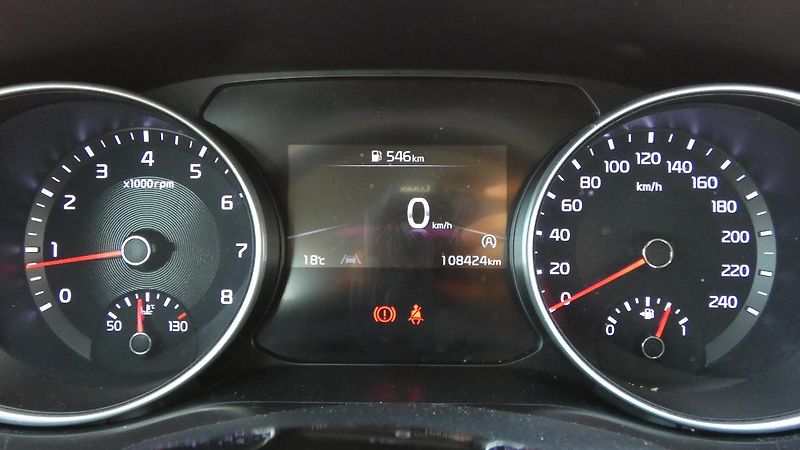 Kia Ceed 1.5 T-GDI 118kW SPIN - fotka 13 z 22