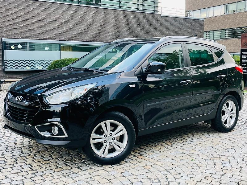 Hyundai ix35 2.0i MANUÁL VÝHŘEV TAŽNÉ - fotka 3 z 43