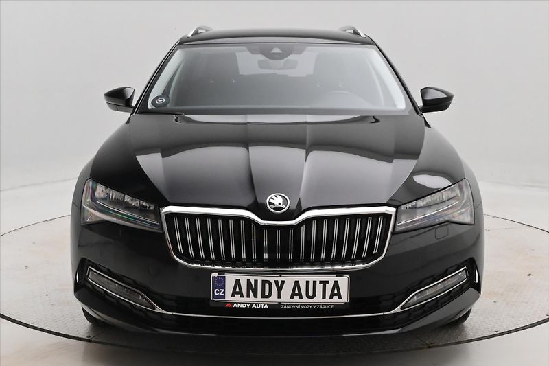 Škoda Superb 2,0 TDI 147 kW DSG STYLE Záruk - fotka 2 z 33
