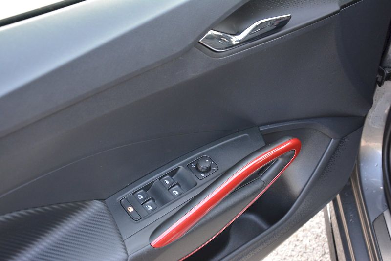 Škoda Fabia (2025) 1.0 TSI 85 KW Monte Carlo - fotka 13 z 28