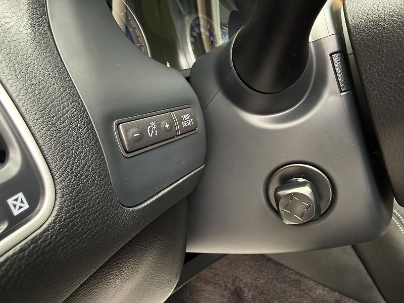 Infiniti Q50 2,2 Diesel 125kW REZERVACE - fotka 17 z 45