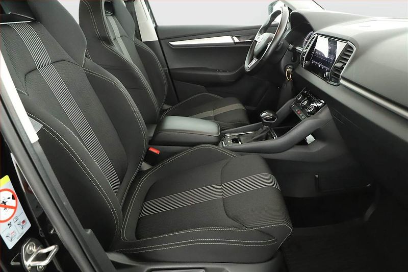 Škoda Karoq (2019) Style 1.6 TDI, Automat, Navi - fotka 7 z 21