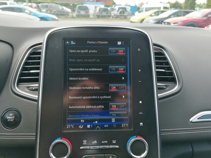 Renault Scénic (2020) 1.7 DCi 7-míst,Automat - fotka 16 z 28
