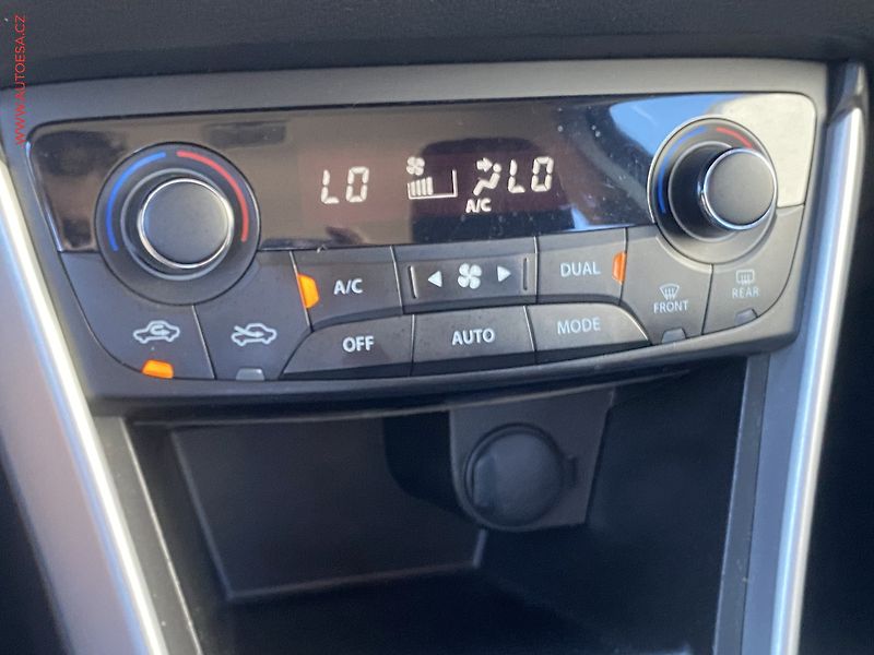 Suzuki S-Cross (2013) 1.6 VVT, Club, +kola, TZ - fotka 15 z 18
