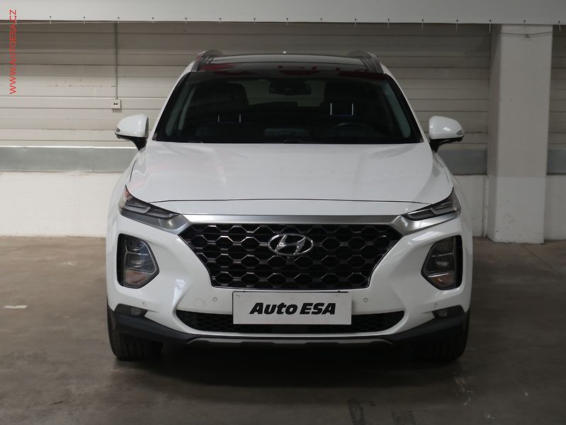 Hyundai Santa Fe (2020) 2.2 CRDi 4x4, 1.maj,ČR - fotka 2 z 30