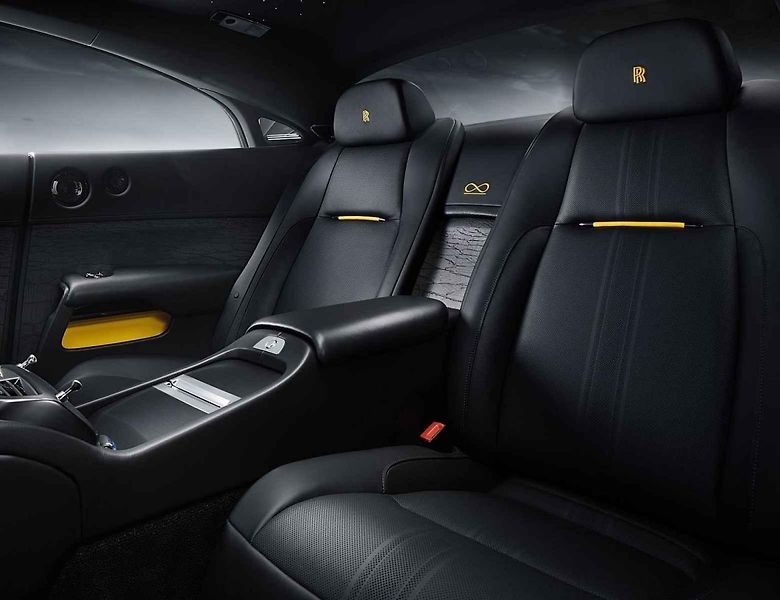 Rolls-Royce Wraith Black Arrow