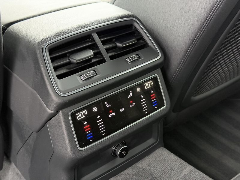 Audi A7 (2021) 40 TDi 150 kW/S-line - fotka 24 z 26