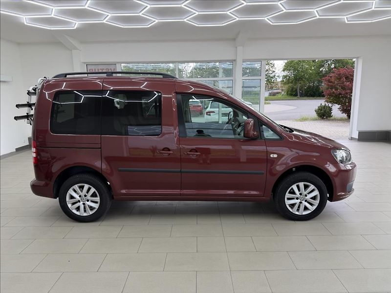Volkswagen Caddy 1,6 TDi, 1majitel - fotka 4 z 25