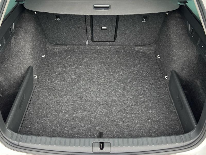 Škoda Octavia 2,0 TDi 110kW STYLE  IV. REZER - fotka 14 z 25