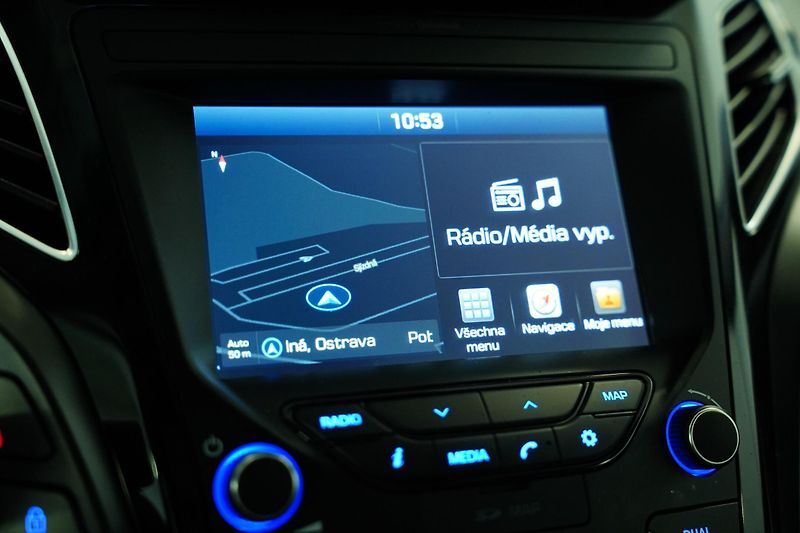 Hyundai i40 - fotka 19 z 29