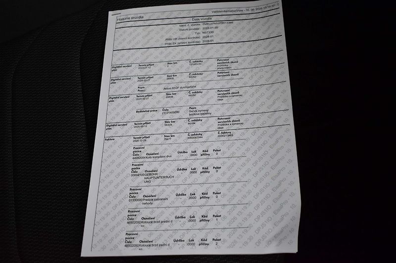 Škoda Kodiaq 2.0 TDI 110 DSG*TAŽNÉ*WEBASTO* - fotka 31 z 44