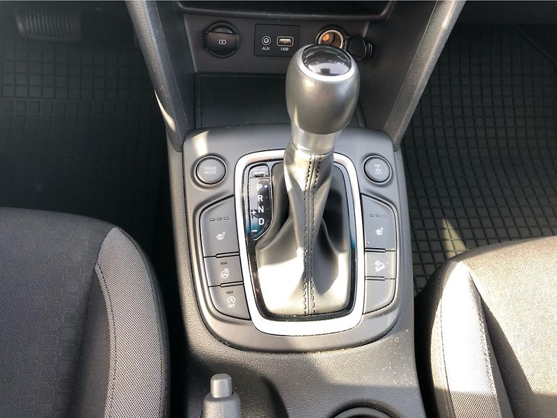 Hyundai Kona 1,6 CRDI 4x4 AT - fotka 21 z 27