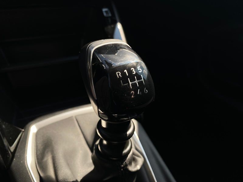 Peugeot 208 (2026) STYLE Turbo 100 MAN6  - fotka 24 z 27