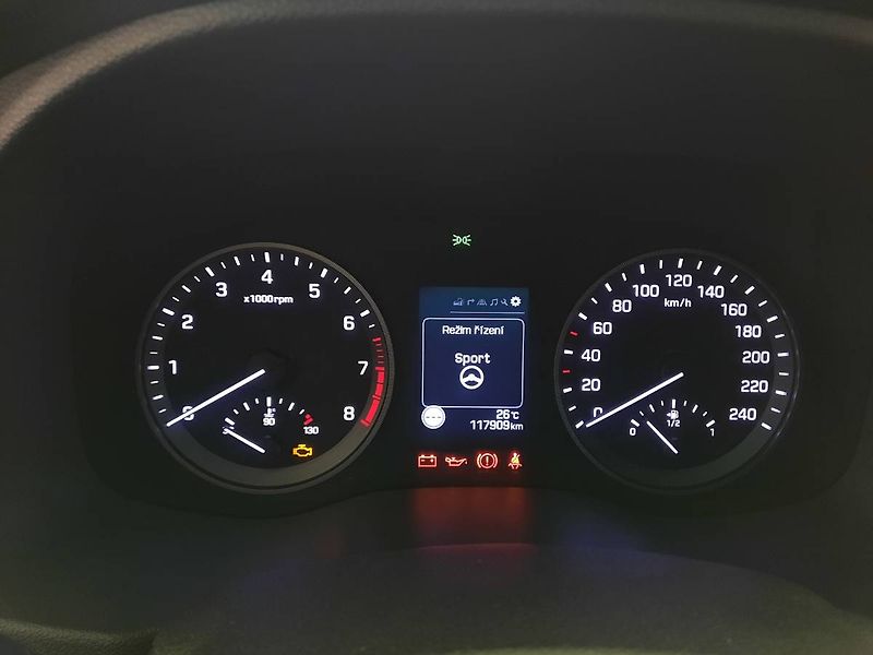 Hyundai Tucson (2017) 1.6 T-GDI (130kW/177k) - fotka 18 z 23