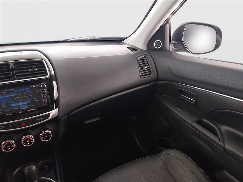 Mitsubishi ASX (2016) 2.2 DI-D, 4X4, Automat - fotka 8 z 25