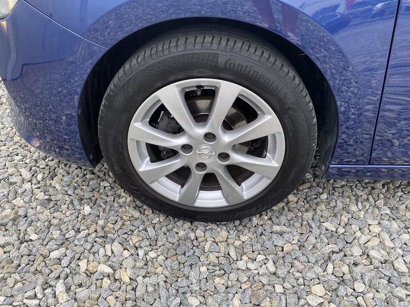 Opel Corsa 1.2i 75PS LIFE NAVI ALU 88TKM! - fotka 21 z 158