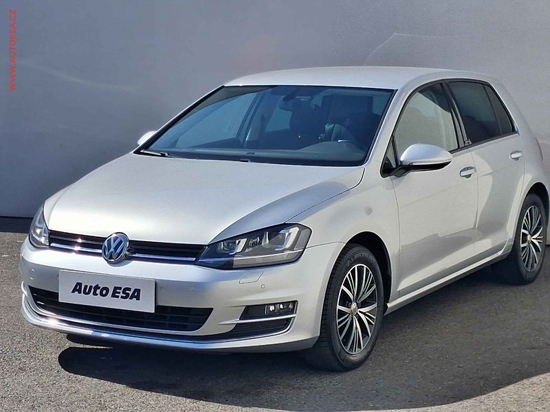 Volkswagen Golf (2016) 1.2 TSi, Allstar, bixen - fotka 3 z 17
