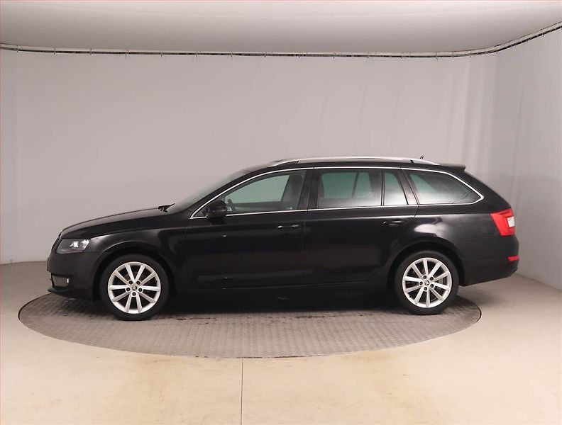 Škoda Octavia (2016) Style Plus 1.6 TDI, Automat - fotka 3 z 20