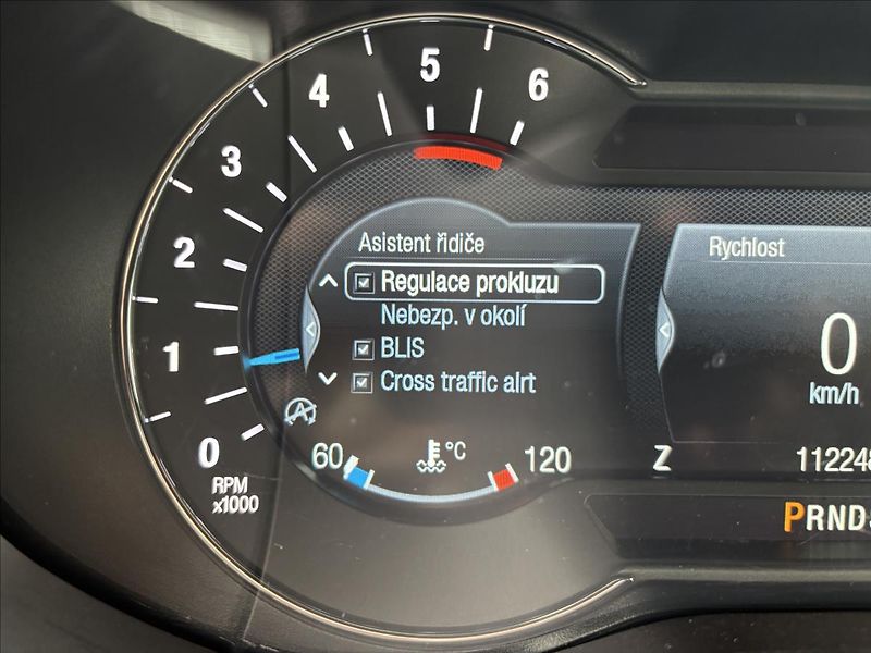 Ford Galaxy 2,0 EcoBlue 110 kW Titanium 7M - fotka 39 z 42